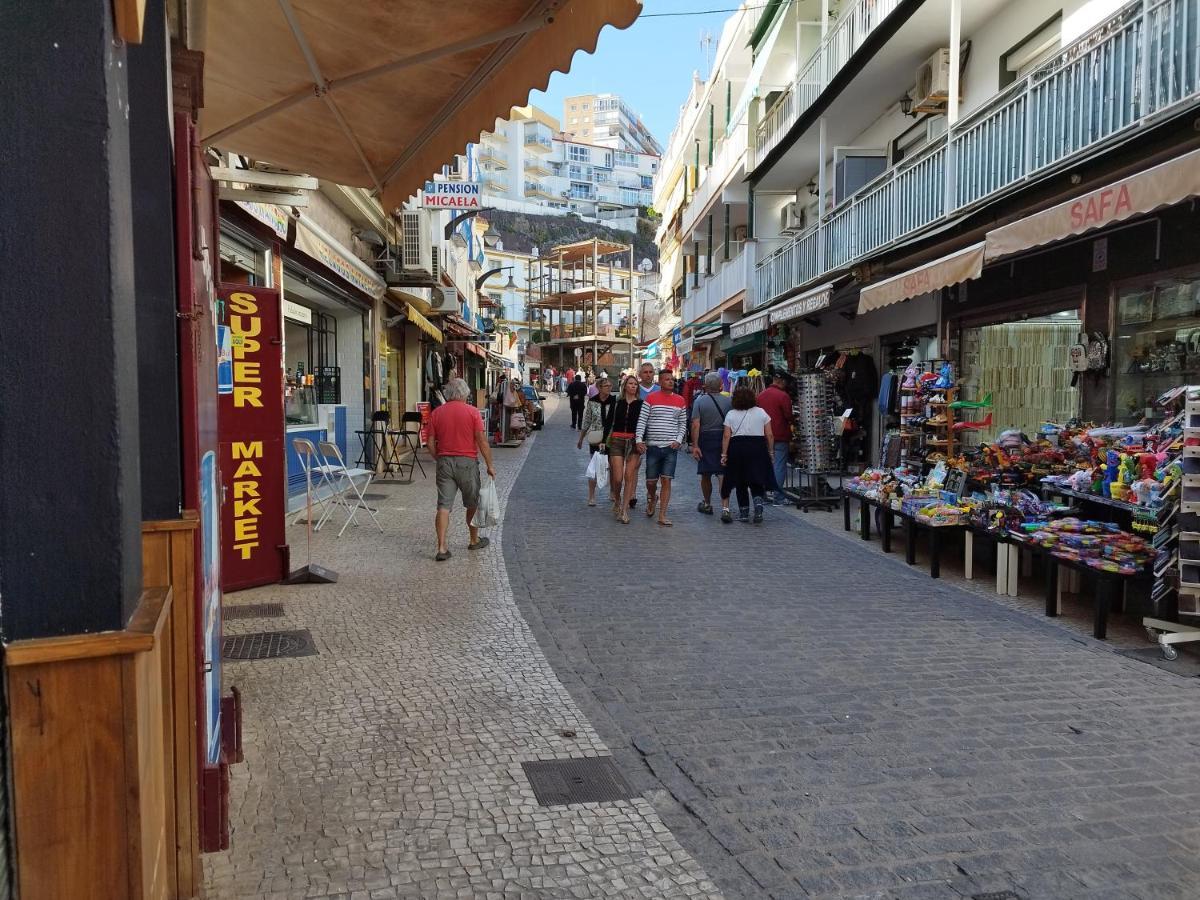 Love Rent4 Malaga Lyli Торремолінос Екстер'єр фото